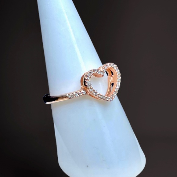 🌺 Rose Gold Heart Genuine Diamond Ring-NEW! - Picture 5 of 10